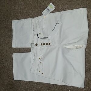 Anne Klein Mid rise straight ankle jeans